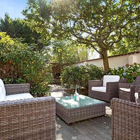 Wattwai Holiday home *